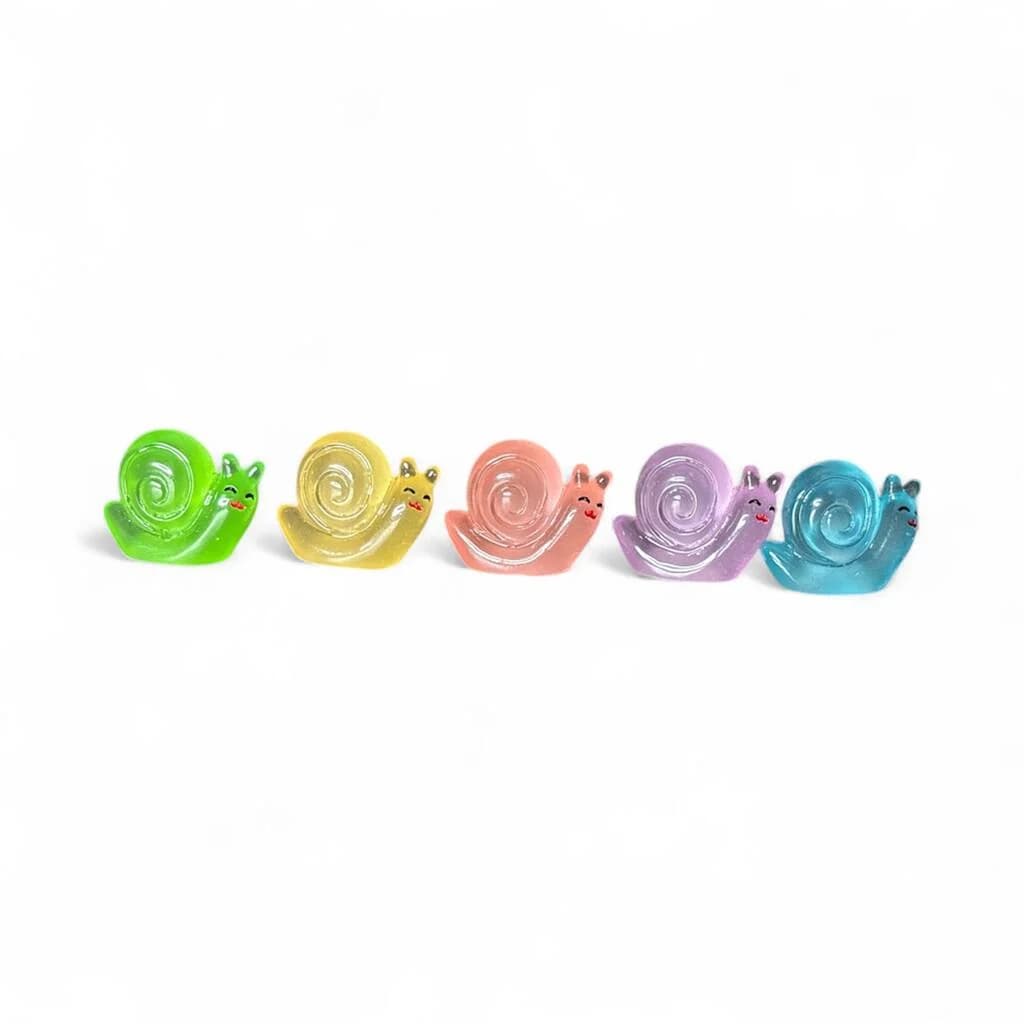 Glow snail each