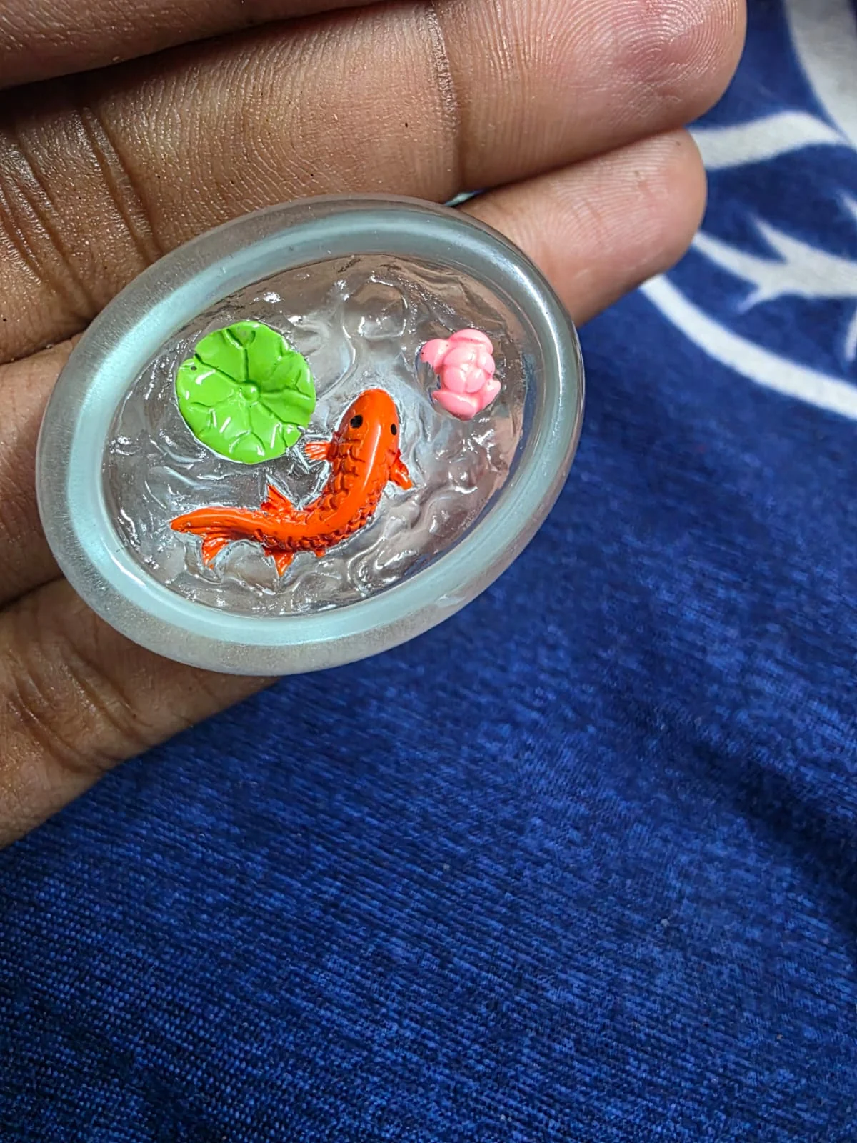 Glowing miniature